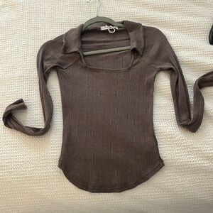 Collared square neck long sleeve